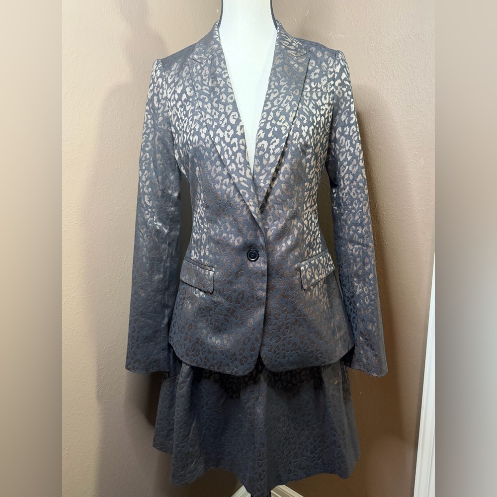 Banana Republic Black And Gold Metallic Leopard Print Blazer Size 2